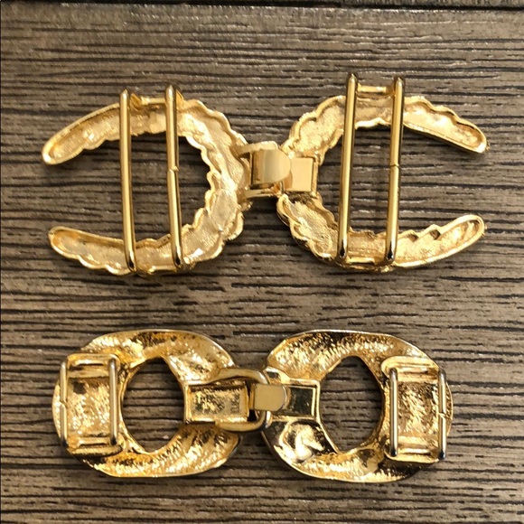 Vintage Style Belt Buckles Horseshoe and Circles - Picture 2 of 11